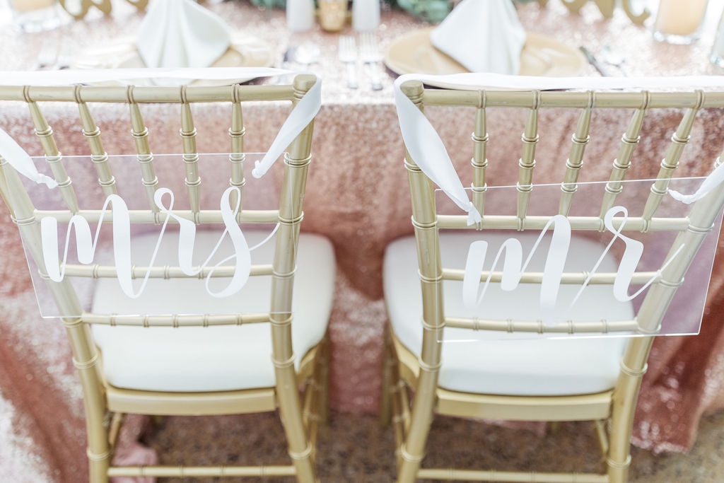 Mr. & Mrs. chair signs
